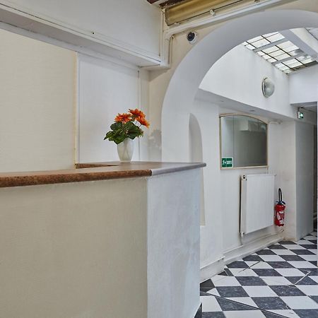 פריז Hotel Petit Vix מראה חיצוני תמונה